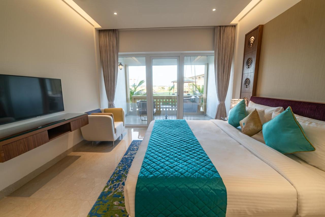 Hawthorn Suites By Wyndham Dwarka Екстер'єр фото