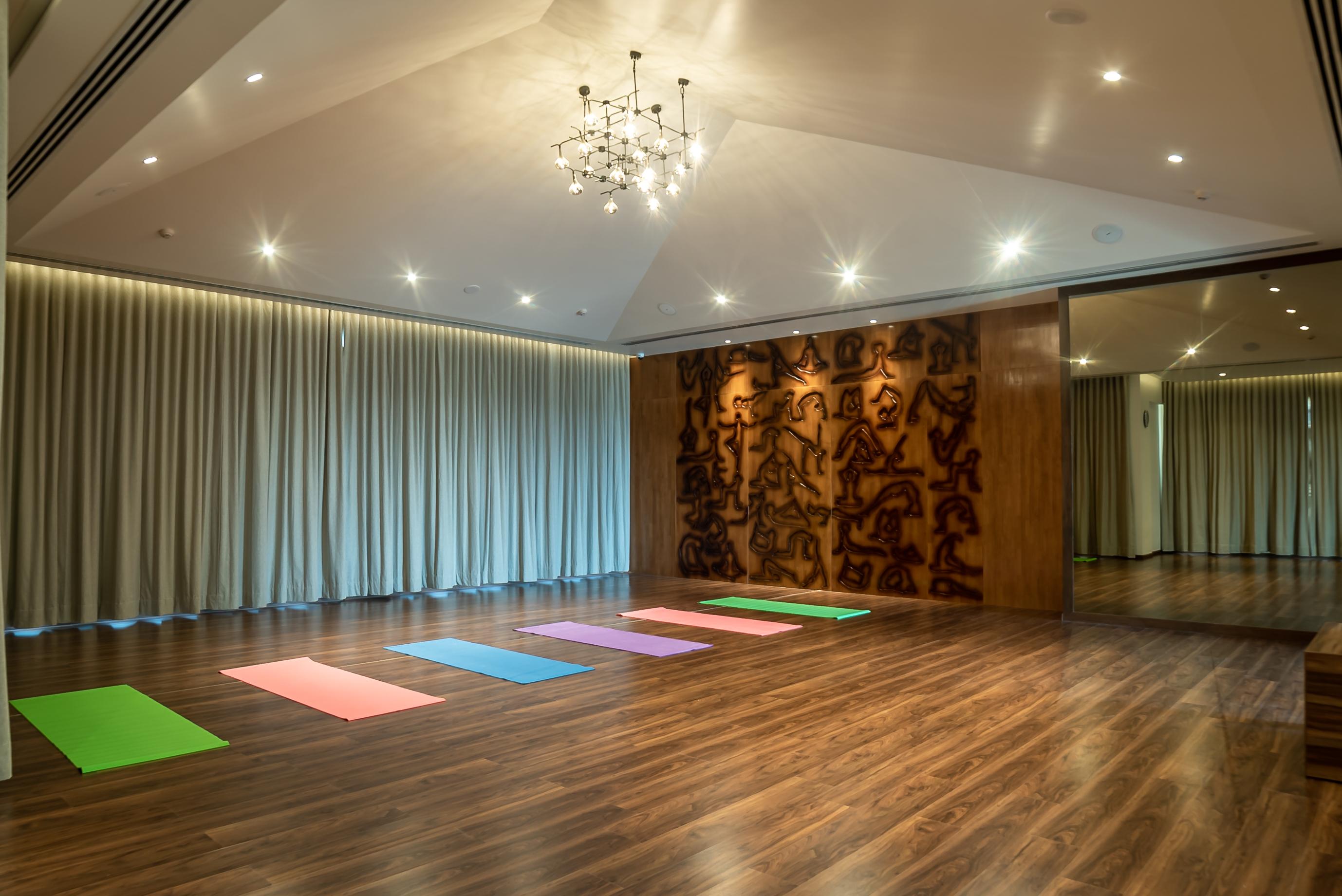 Hawthorn Suites By Wyndham Dwarka Екстер'єр фото