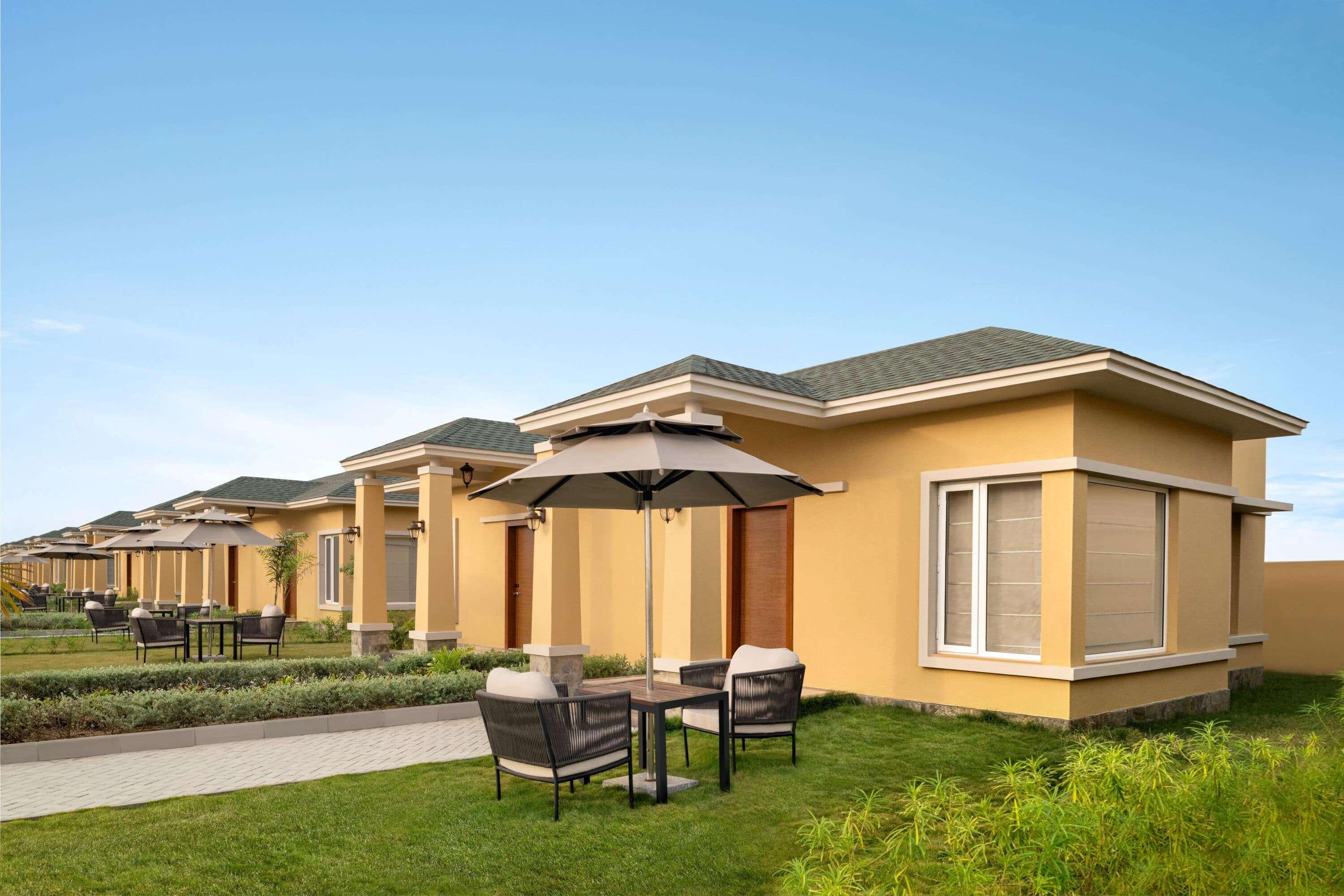 Hawthorn Suites By Wyndham Dwarka Екстер'єр фото