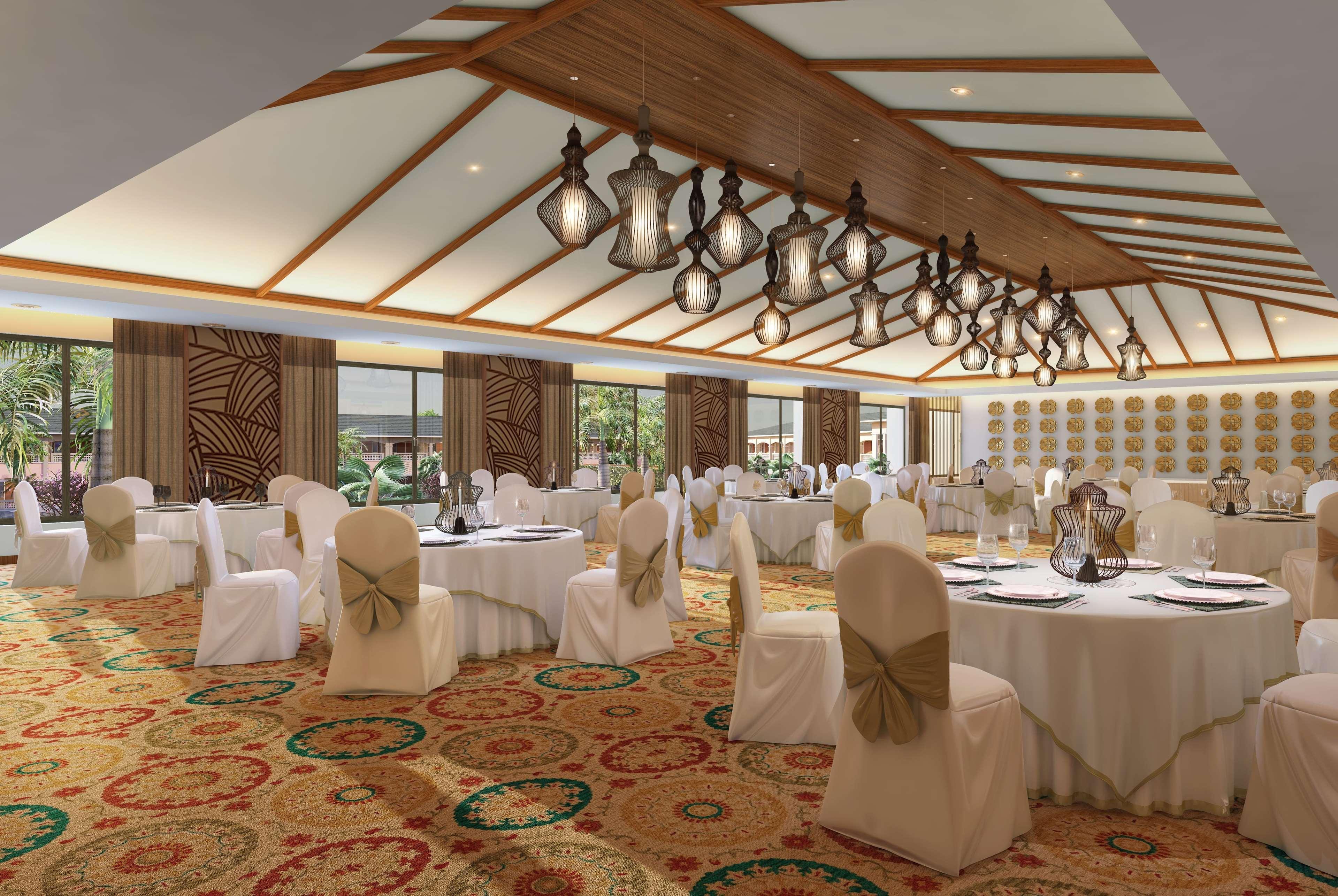 Hawthorn Suites By Wyndham Dwarka Екстер'єр фото