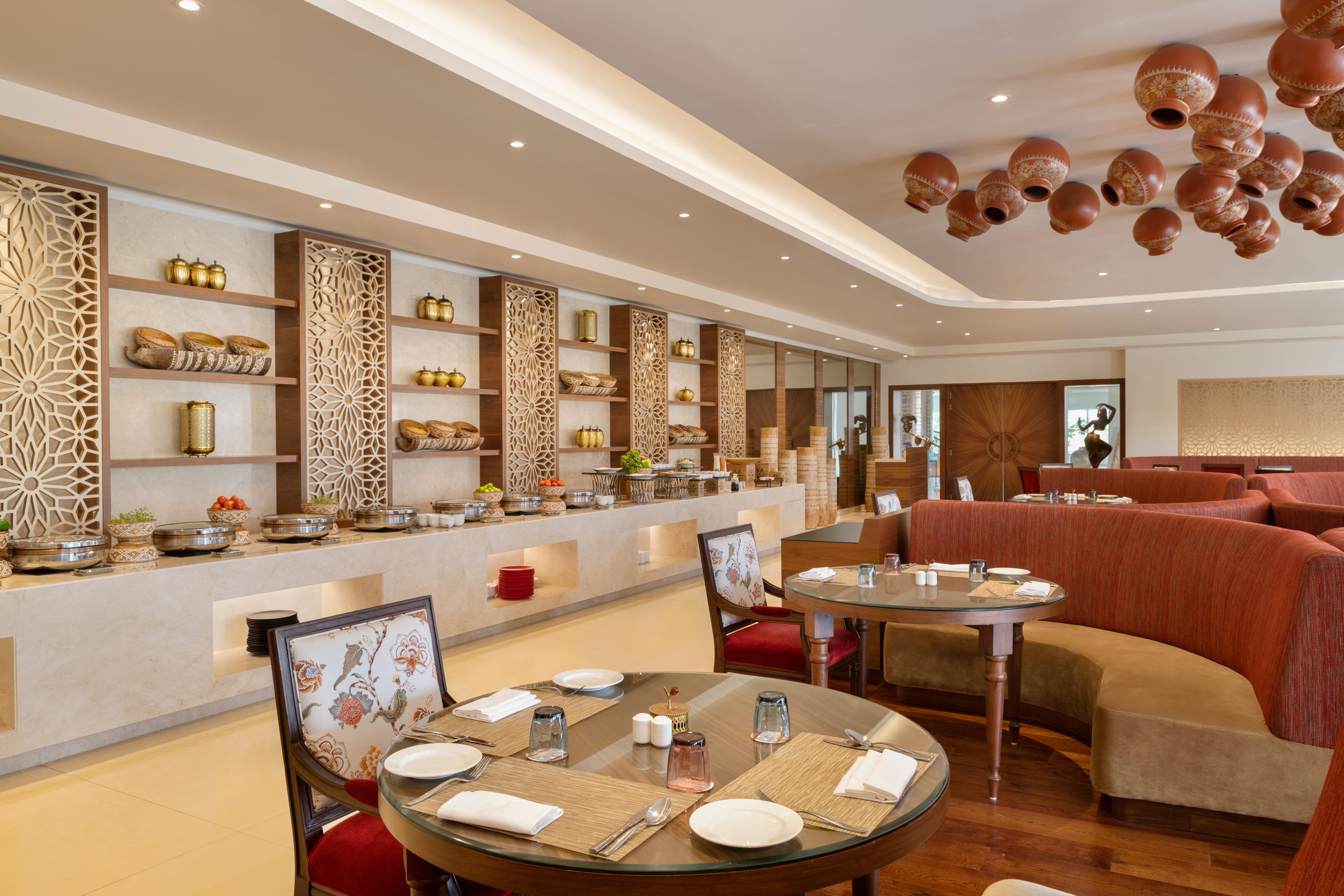 Hawthorn Suites By Wyndham Dwarka Екстер'єр фото